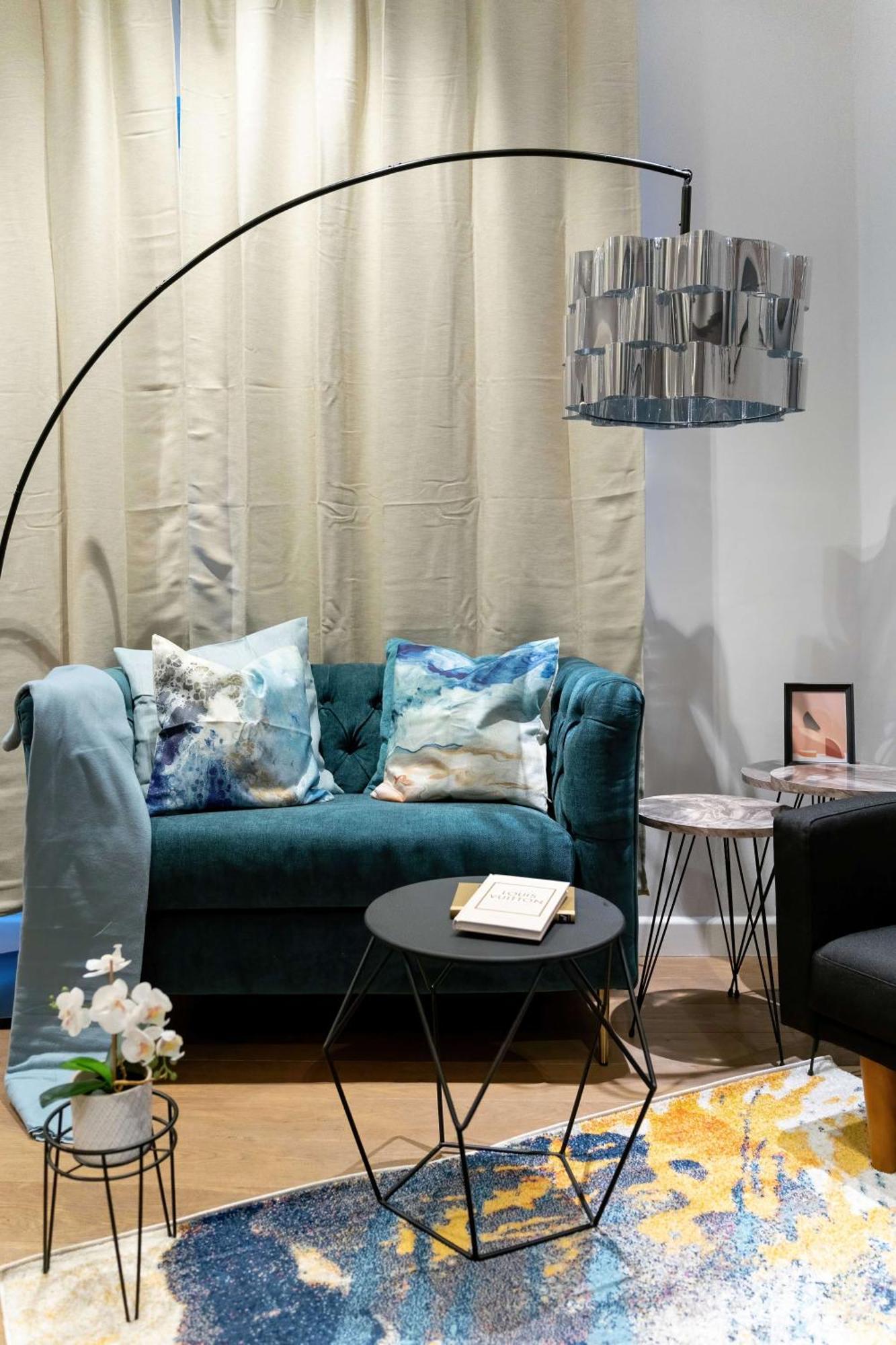 Camden Coach House By Livestay Short Lets & Serviced With Terrace Retreat & Parking Сasa de vacaciones